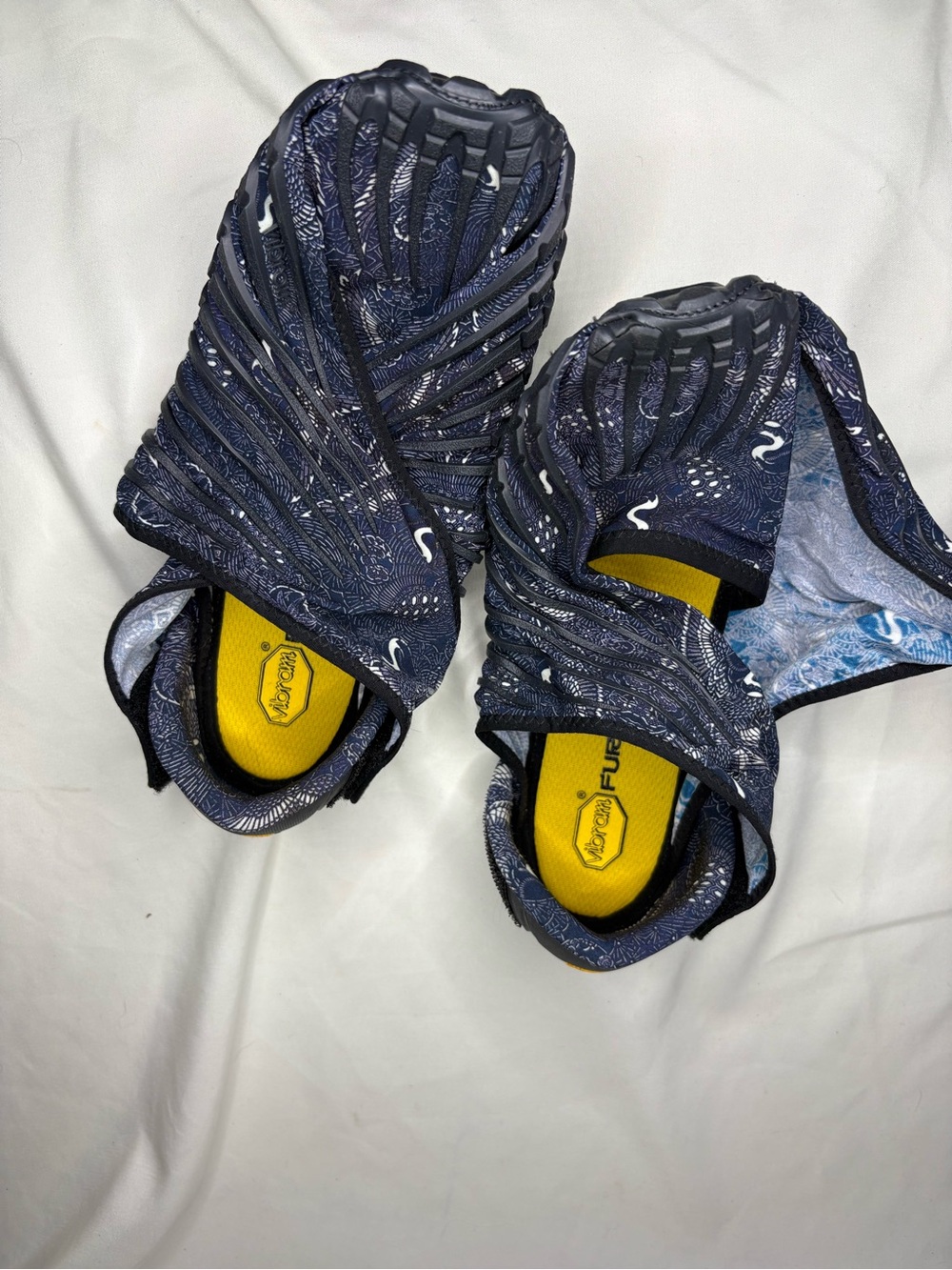 Women's Navy Slip-On Furoshiki theWrapping Shoe Vibram Sole Athletic Shoes